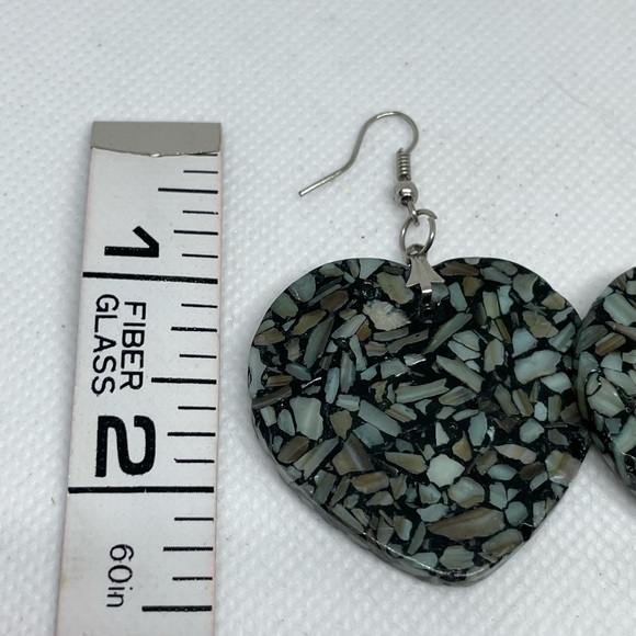 Euro wire heart earrings simulated granite green gray black tan 2.5 x 1.5 inches - Picture 4 of 5